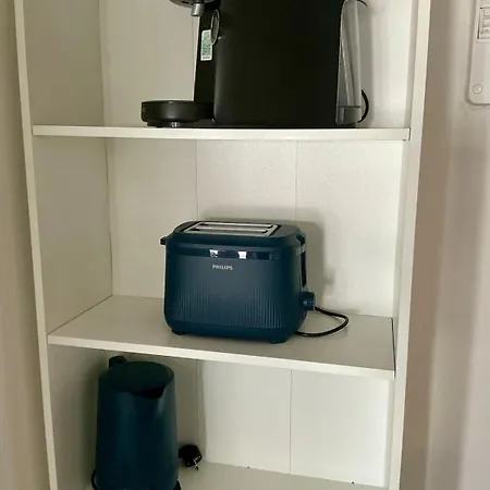 דירה T2 Rez De Chaussee Renove Avec Terrasse Et Stationnement Soleil Levant *